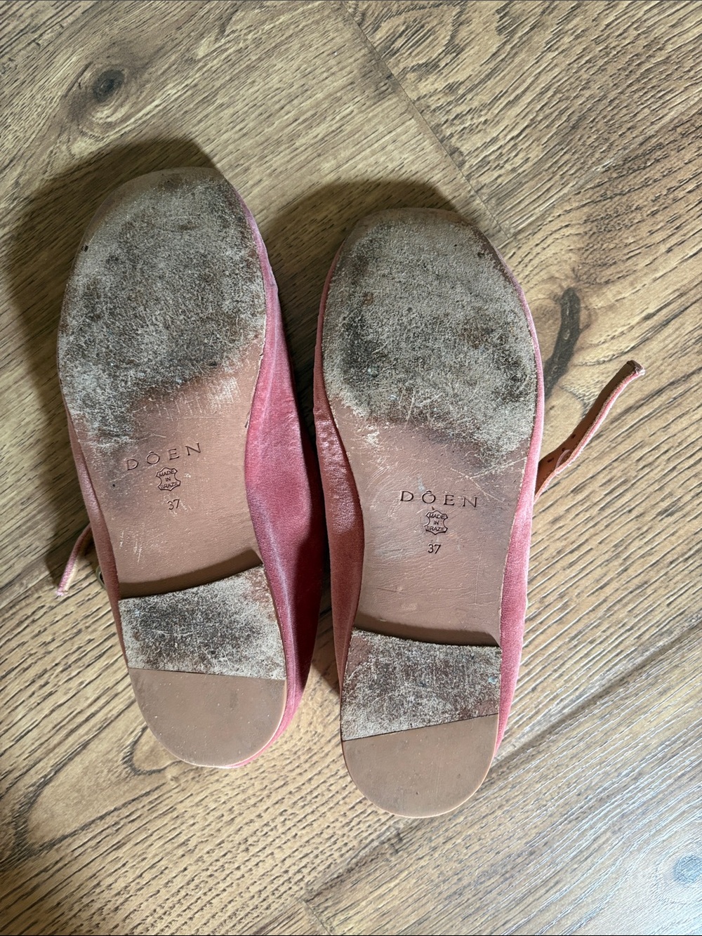 Dolce Vita Dusty Pink Velvet Mary Jane Flats - Picture 2 of 3